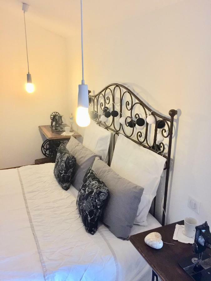 شقة Magnificent Renovated Farmhouse - 10 Min A7 - Anneyron المظهر الخارجي الصورة